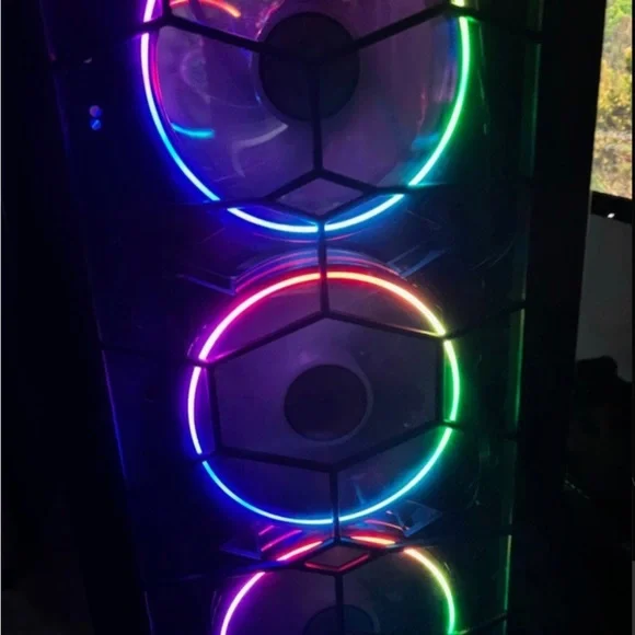 HIGH TIER GAMING PC